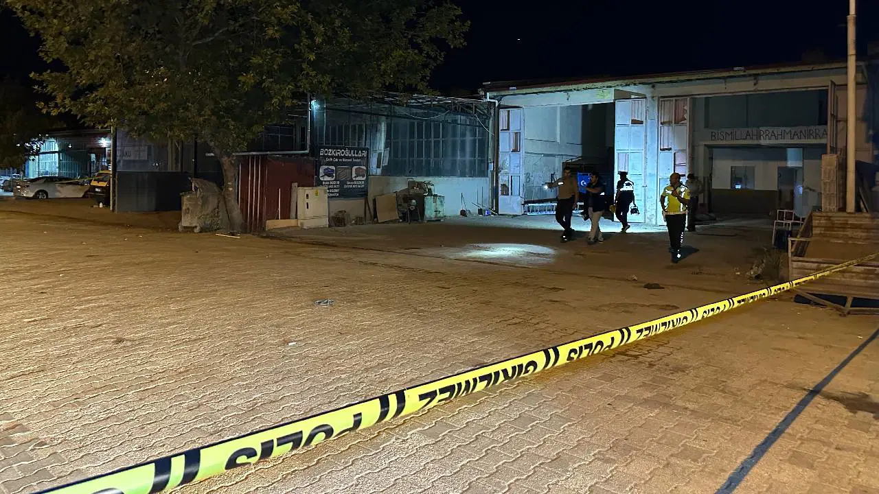 Uşak’ta esnaflar arasında çıkan tartışma kanlı bitti: 13 yaralı